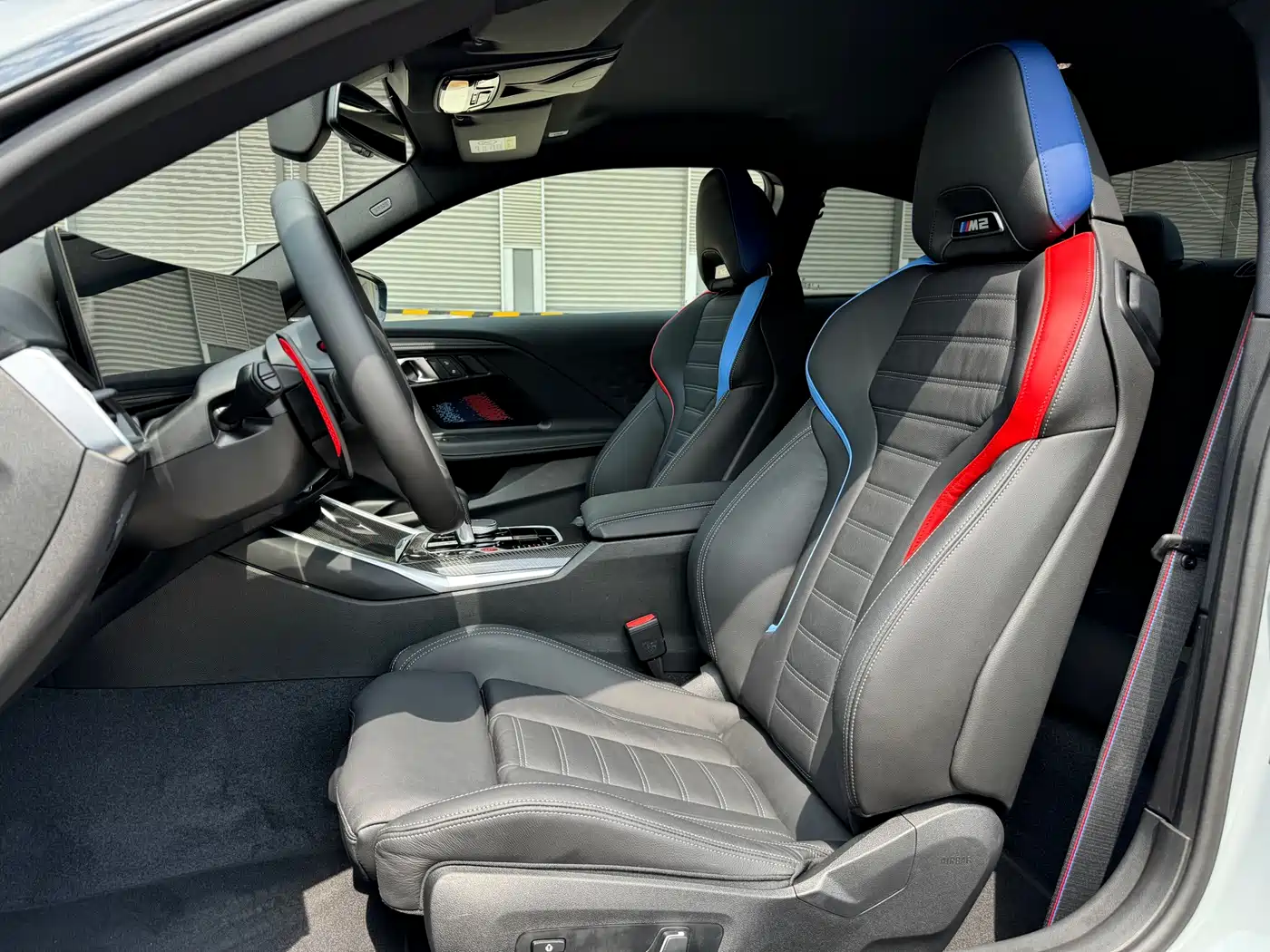 BMW M2 2023 Model M2 фото 7