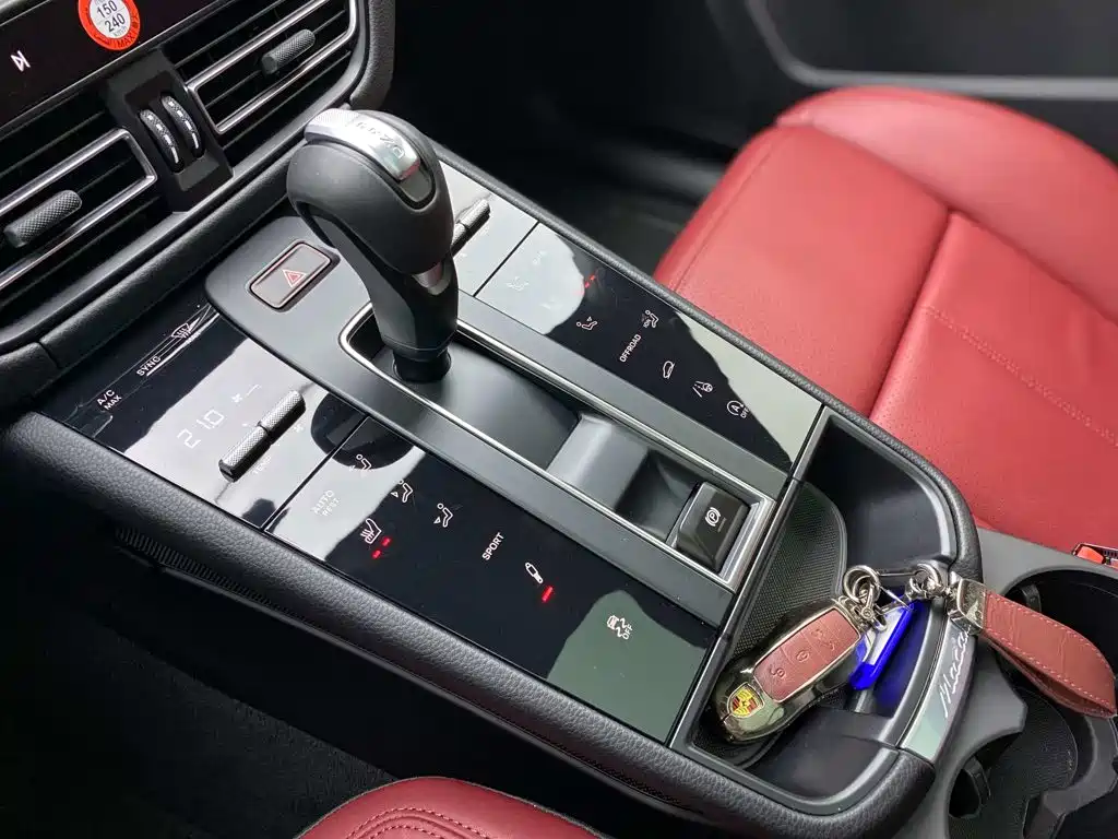Porsche Macan 2025 2024 Macan 2.0T