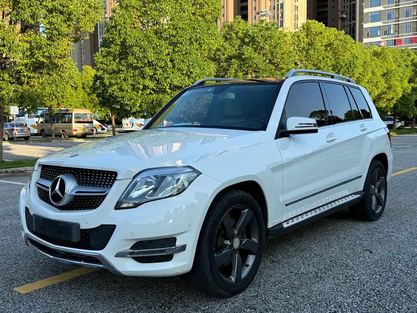 Mercedes-Benz GLK-Class 2013 GLK 300 4MATIC Dynamic Sunroof