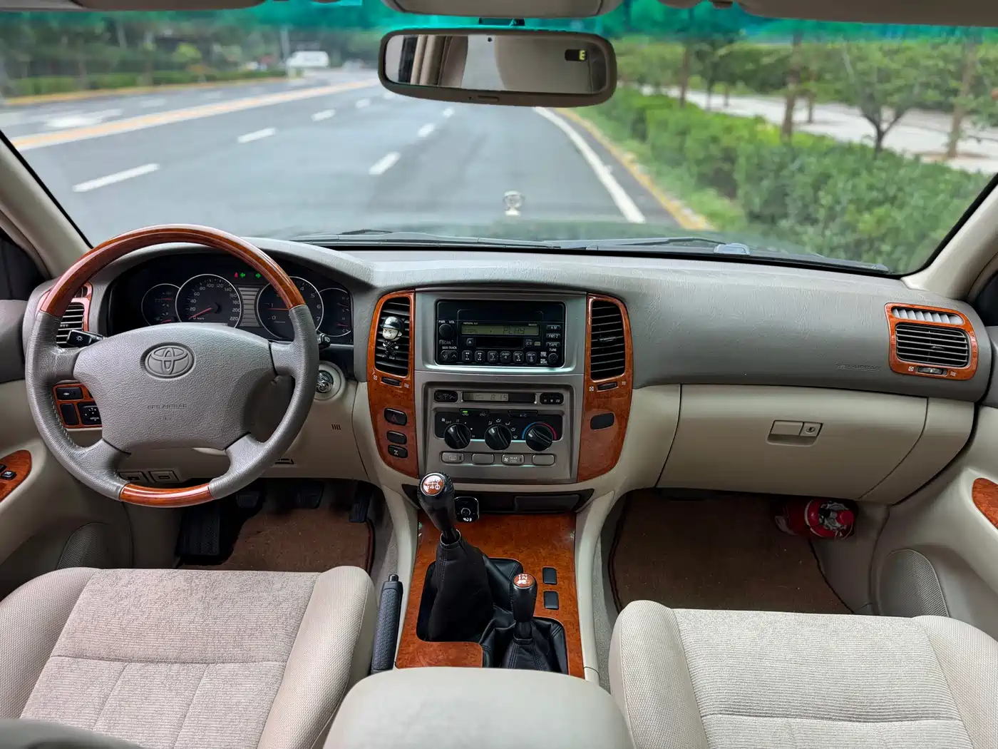 Toyota Land Cruiser фото 11