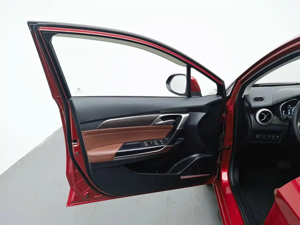 BAIC Senova D50 2018 2018 1.5L CVT Premium Smart Drive Edition