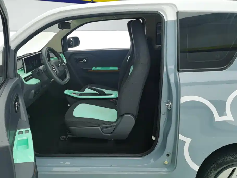 BAW (Beijing Automobile Works) Yuanbao 2023 2022 Smart Cute Edition