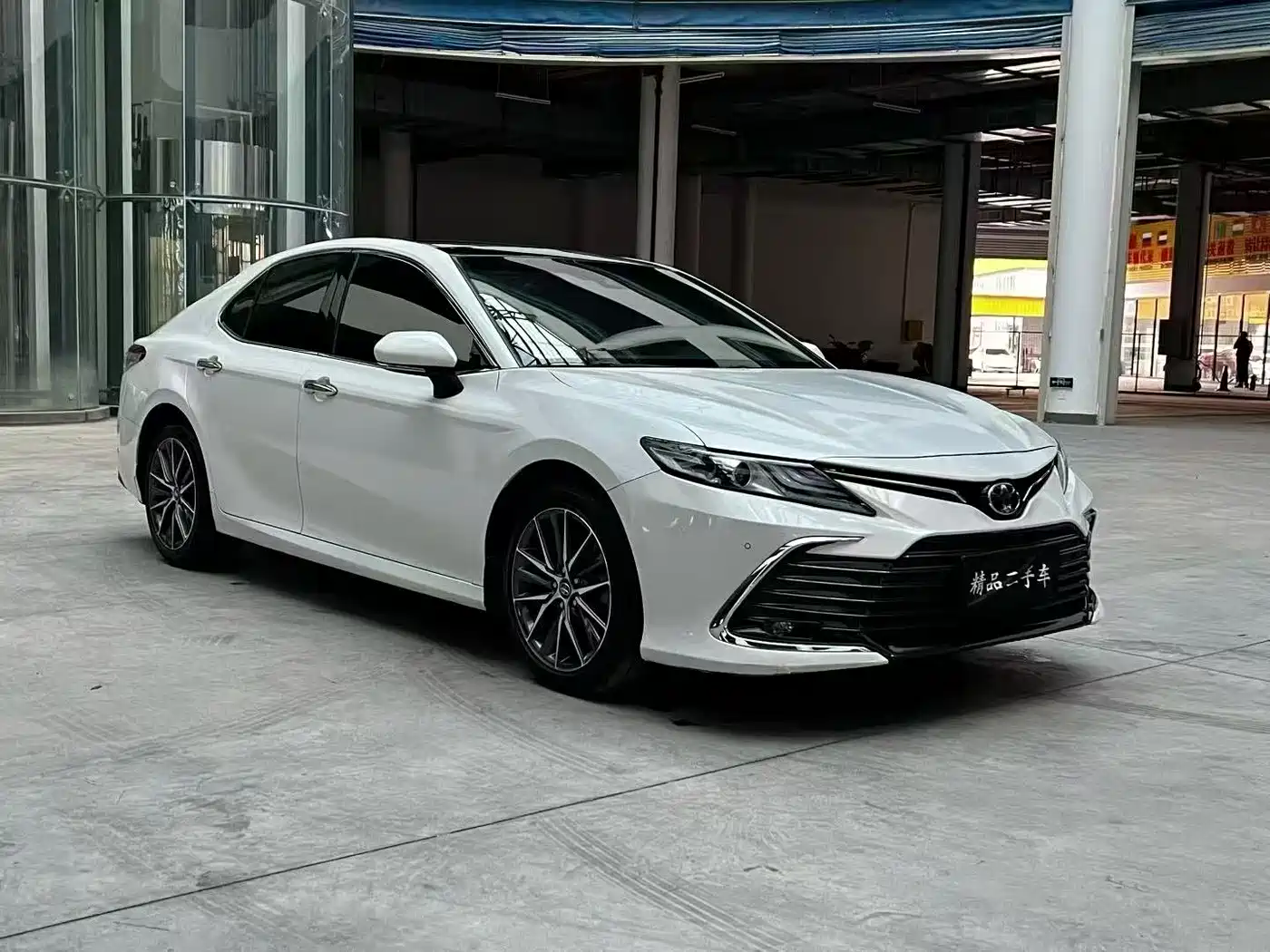 Toyota Camry 2021 2.5G Luxury Edition фото 3