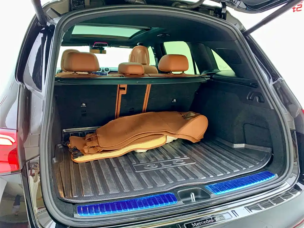 Mercedes-Benz GLC 2024 GLC 300 L 4MATIC Luxury 5-seater фото 11