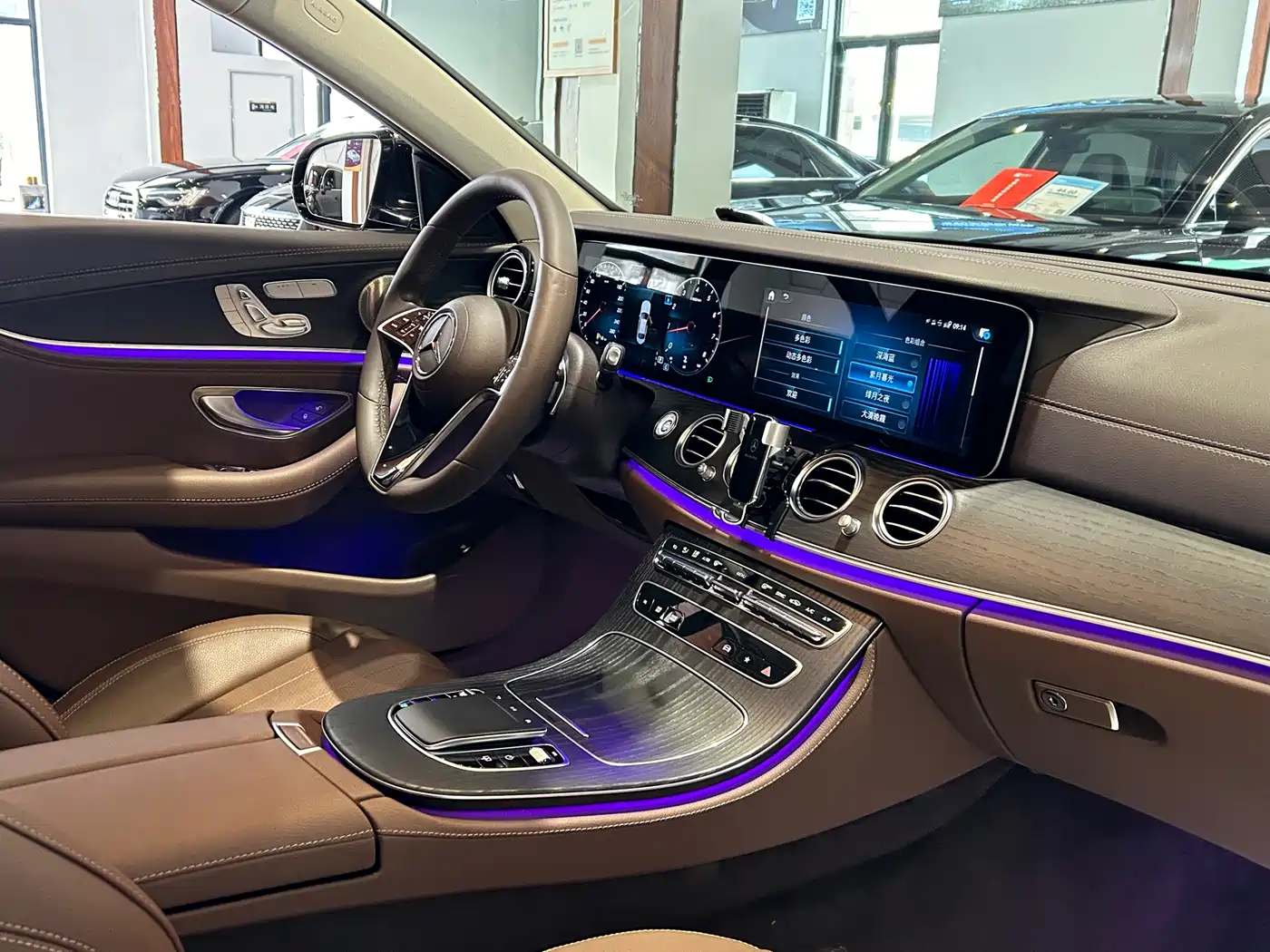 Mercedes-Benz E-Class 2022 Facelift III E 300 L Luxury фото 24