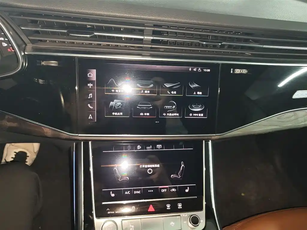 Audi Q8 2019 55 TFSI Luxury Dynamic фото 20