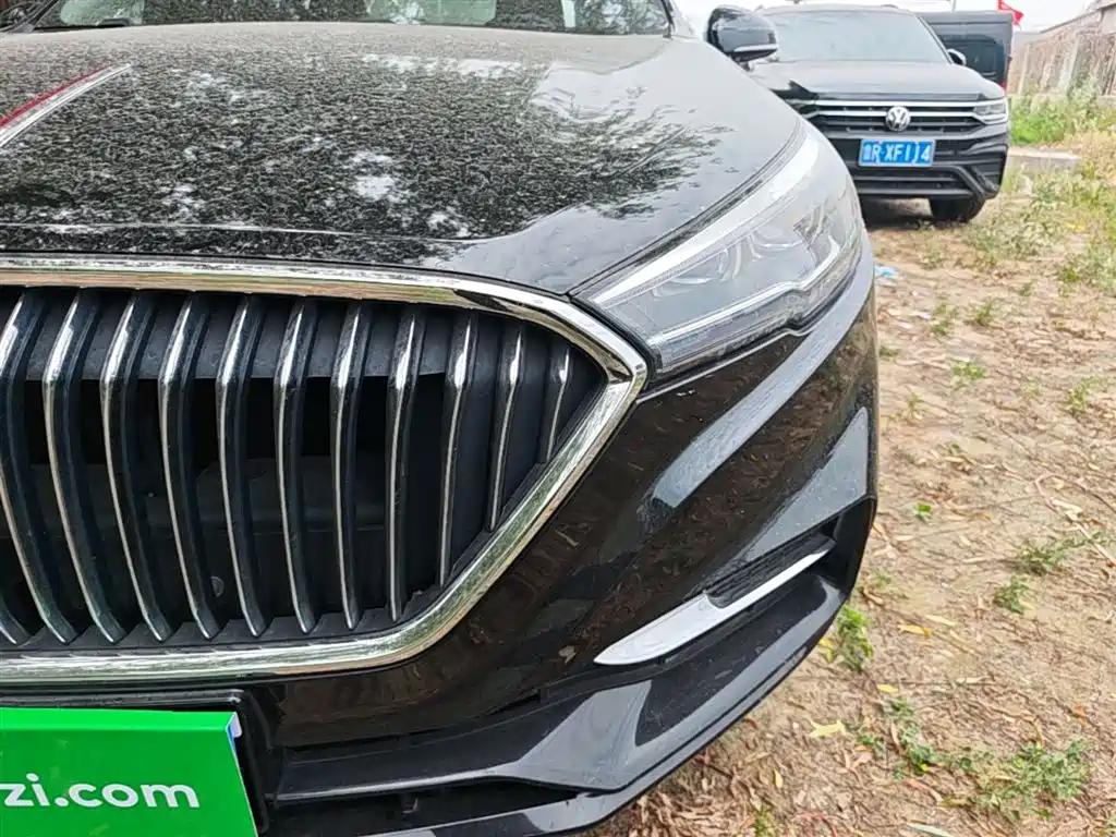 Hongqi H5 2022 Classic Facelift 1.5T DCT Flag Rhythm Edition фото 24