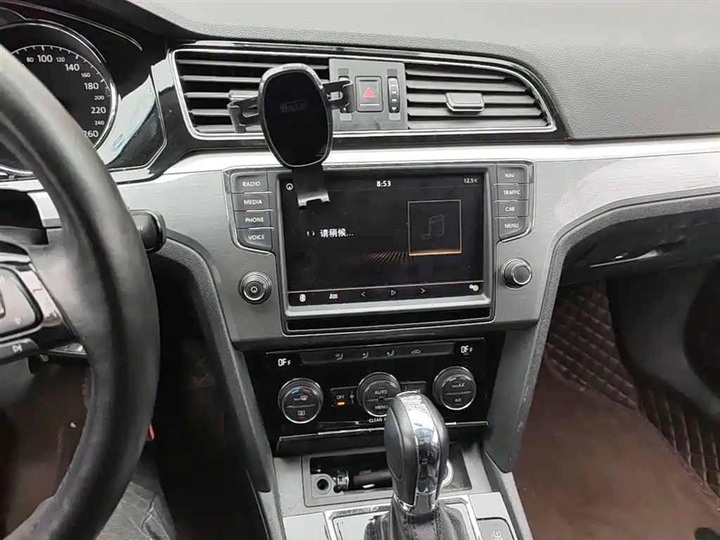 Volkswagen Lamando 2018 280TSI DSG Comfort Edition фото 13