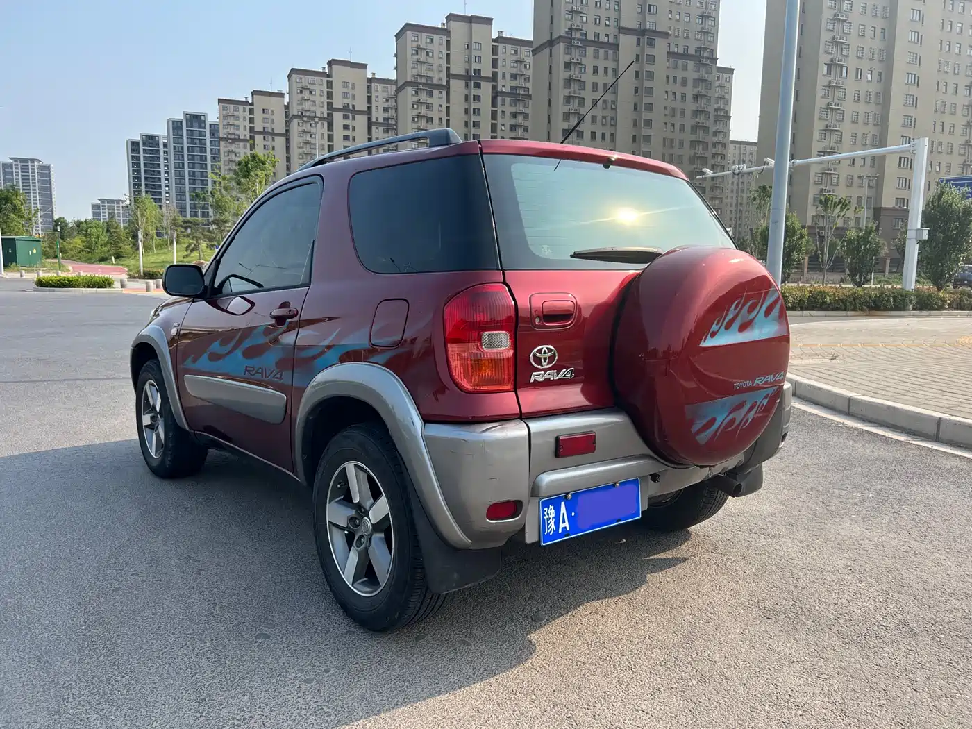 Toyota RAV4 (Import) 2004 2004 Model 2.0 3-Door