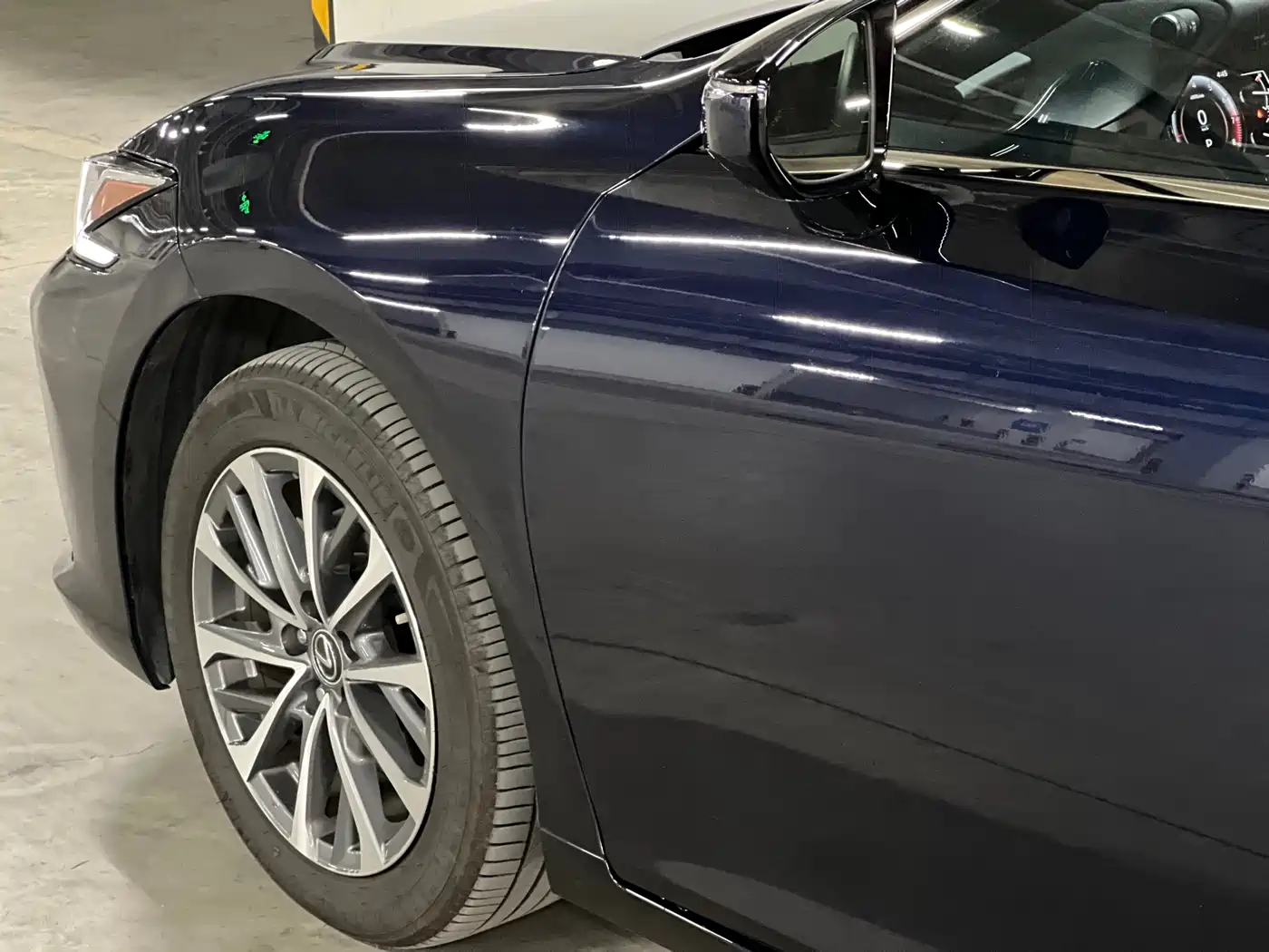 Lexus ES 2024 200 Premium Edition фото 28