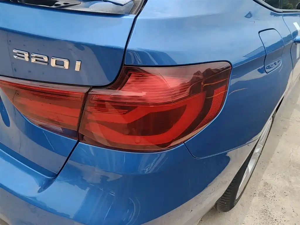 BMW 3 Series GT 2019 320i M Sport Package фото 8
