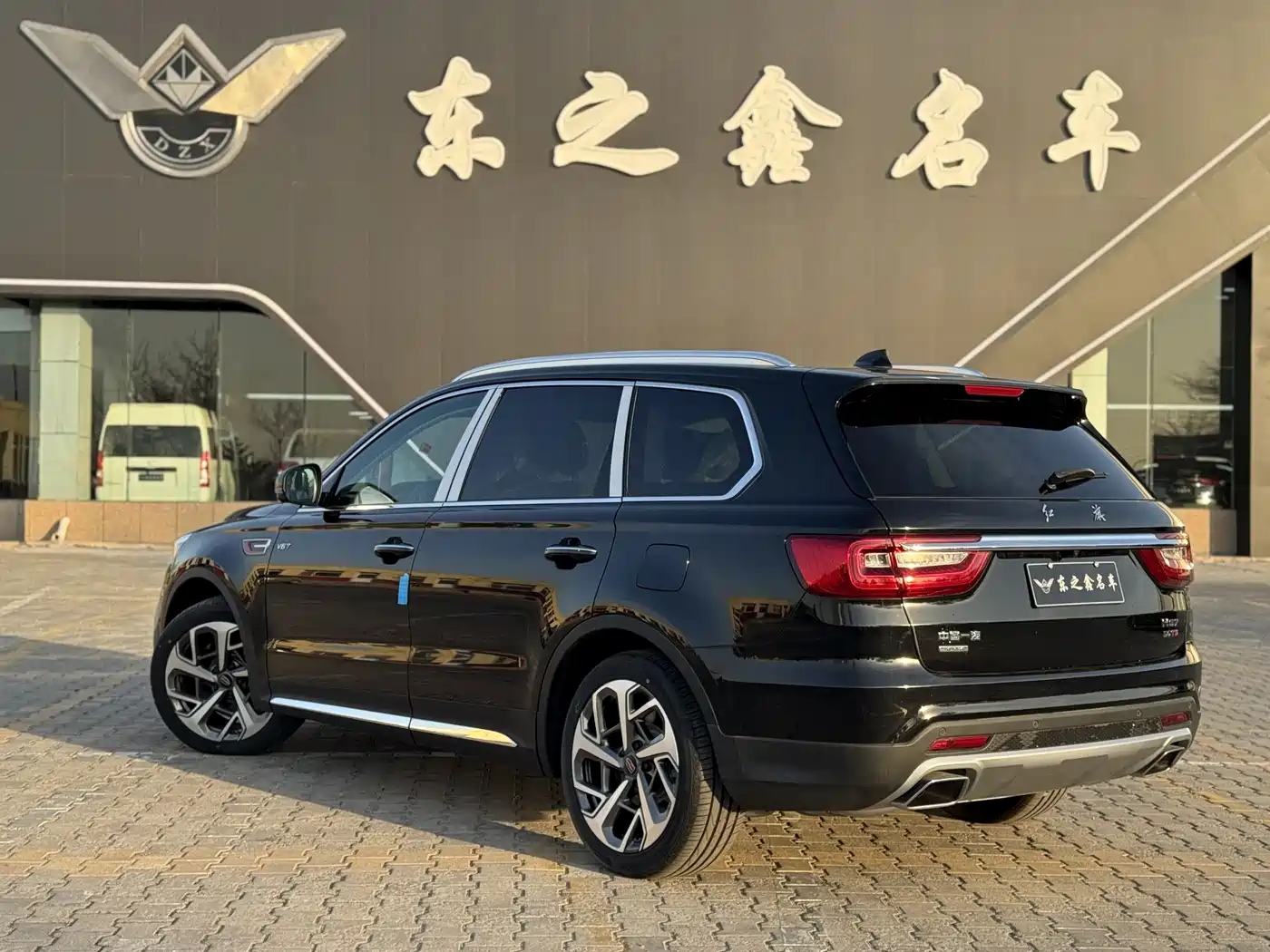Hongqi HS7 2022 3.0T Automatic 4WD ZhiLian QiChang Edition 5-seater фото 9