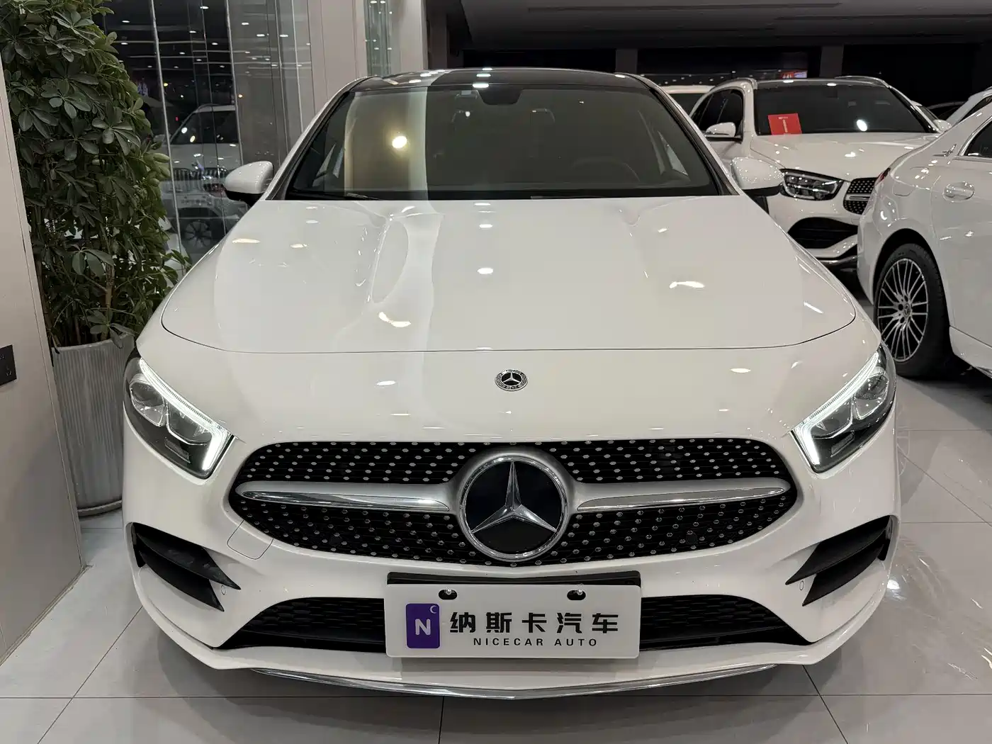 Mercedes-Benz A-Class 2022 A 200 L Sport Sedan Dynamic фото 2