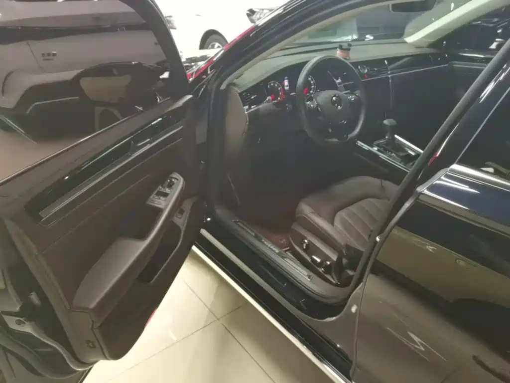 Volkswagen Phideon 2021 2021 380TSI Luxury Edition