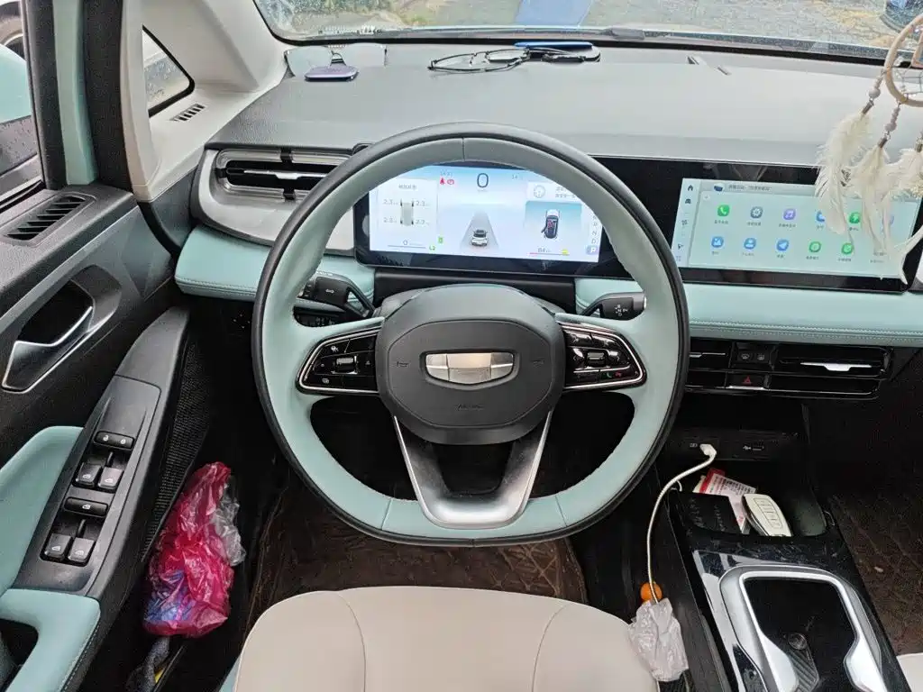Geely Geometry E Firefly 2024 2024 Model 401km Fluorescent