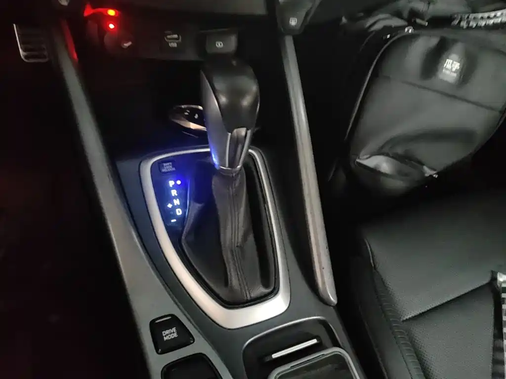 Hyundai Fista 2019 280TGDi Sport Edition China VI фото 14