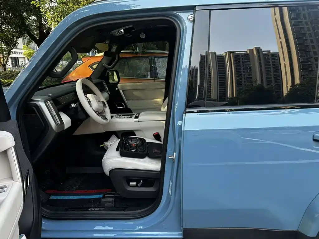 iCAR V27 2026 2025 LiDAR Edition