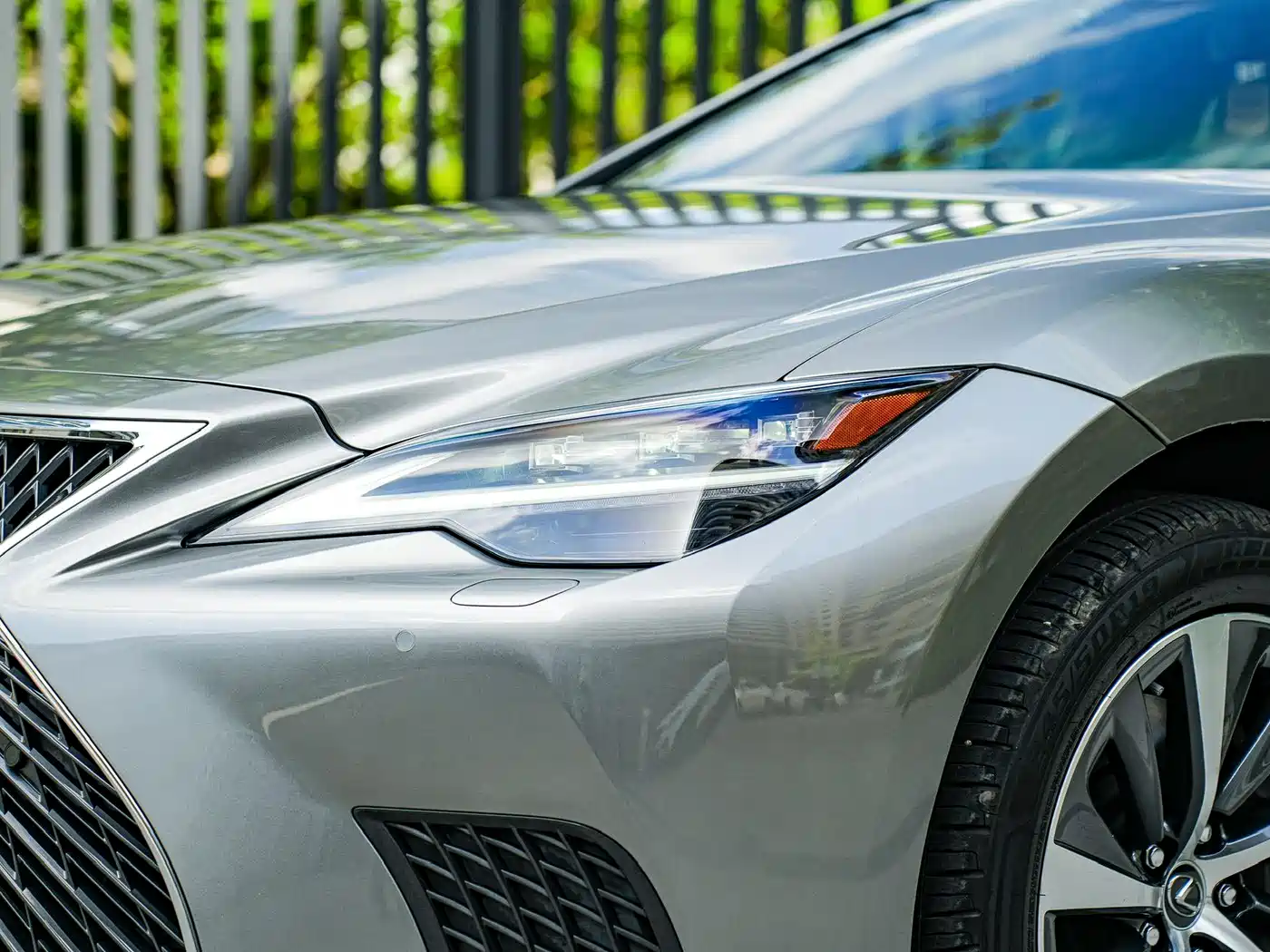Lexus LS 2021 500h Excellence Edition фото 9