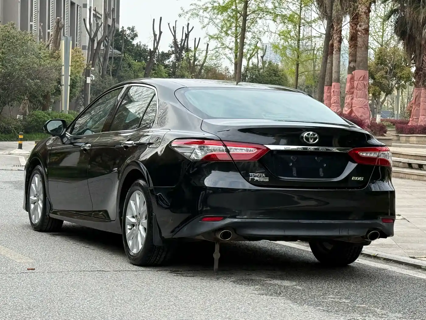 Toyota Camry 2018 2.0G Luxury Edition фото 5