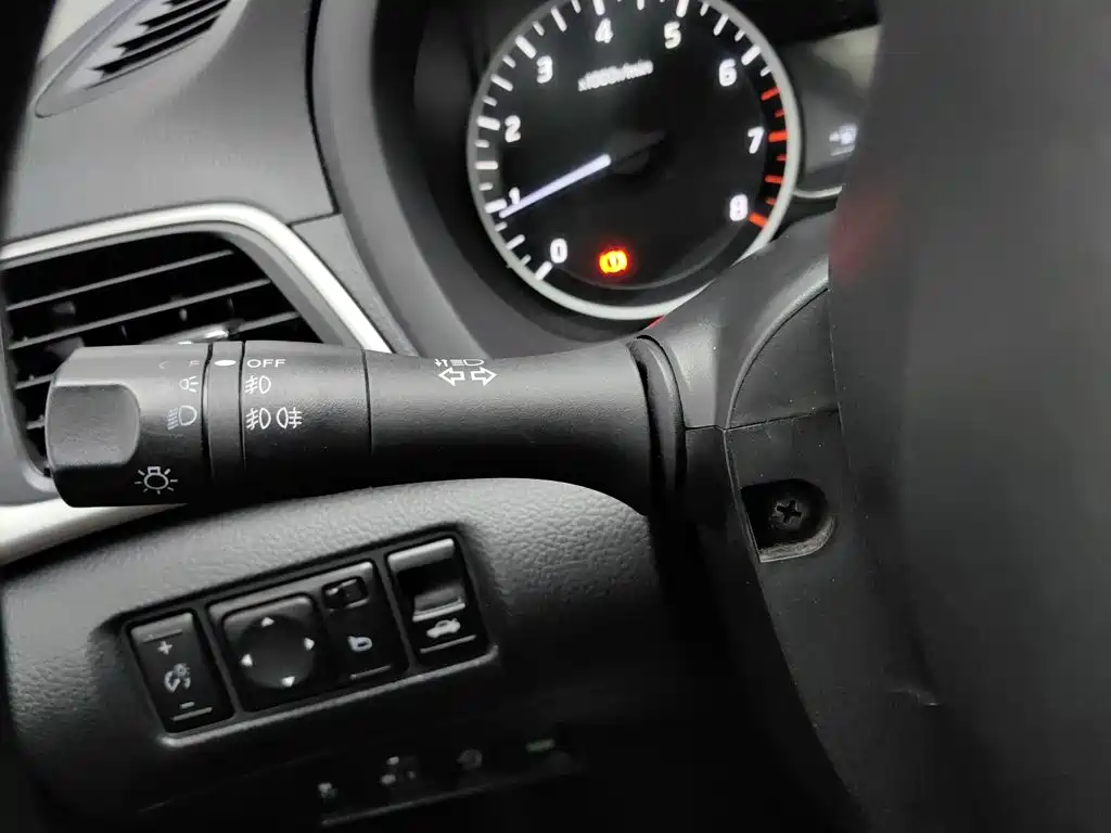 Фото 21 - Nissan Sylphy