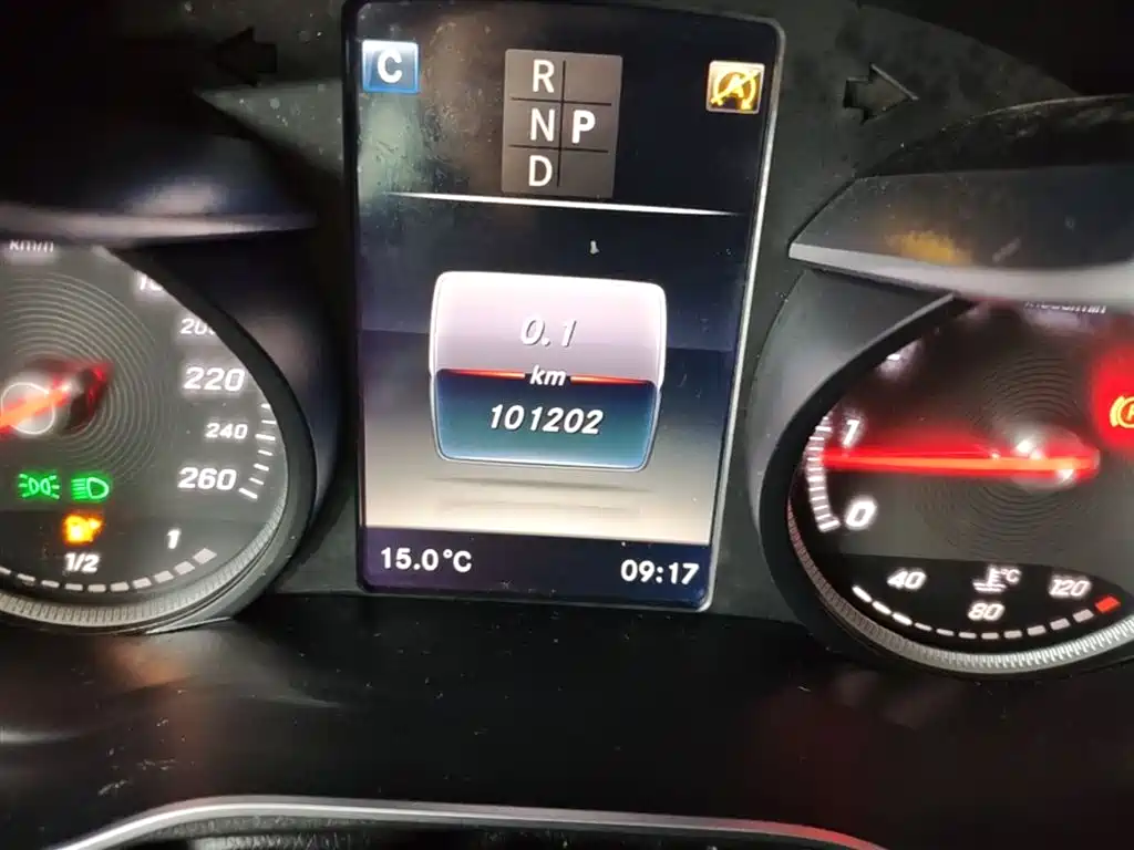 Mercedes-Benz GLC 2019 Facelift GLC 260 L 4MATIC Luxury фото 19