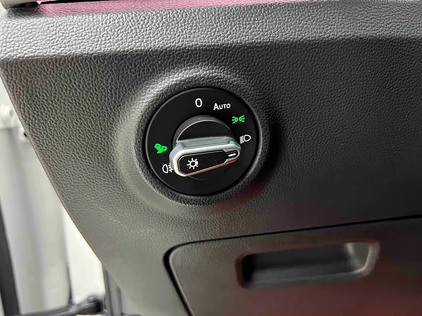 Volkswagen Tayron 2023 280TSI 2WD Luxury Plus Advanced Edition фото 9