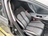 Фото 25 - Geely Coolray