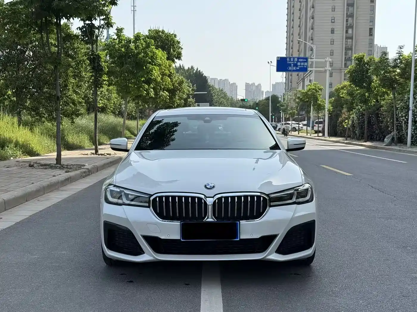 BMW 5 Series 2022 Facelift 525Li M Sport Package фото 2