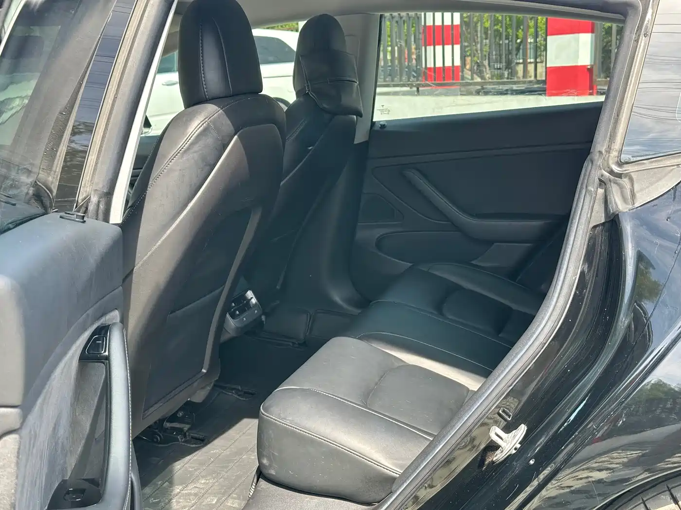 Tesla Model 3 (Import) 2019 2019 Long Range All-Wheel Drive Edition
