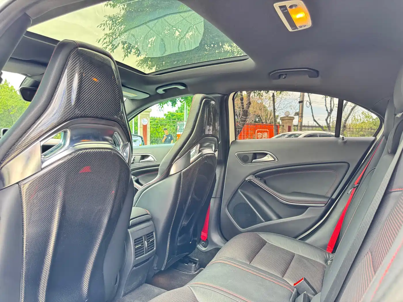 Mercedes-Benz A-Class AMG (Import) 2016 AMG A 45 4MATIC фото 8