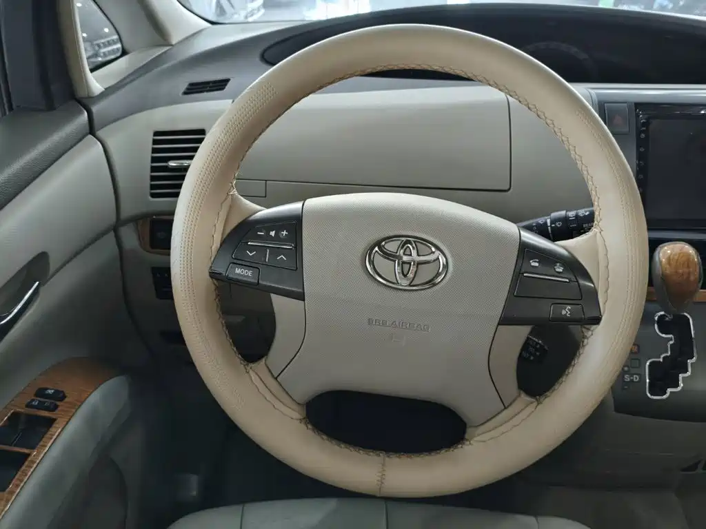 Toyota Previa 2012 2012 2.4L 7-Seater Luxury Edition