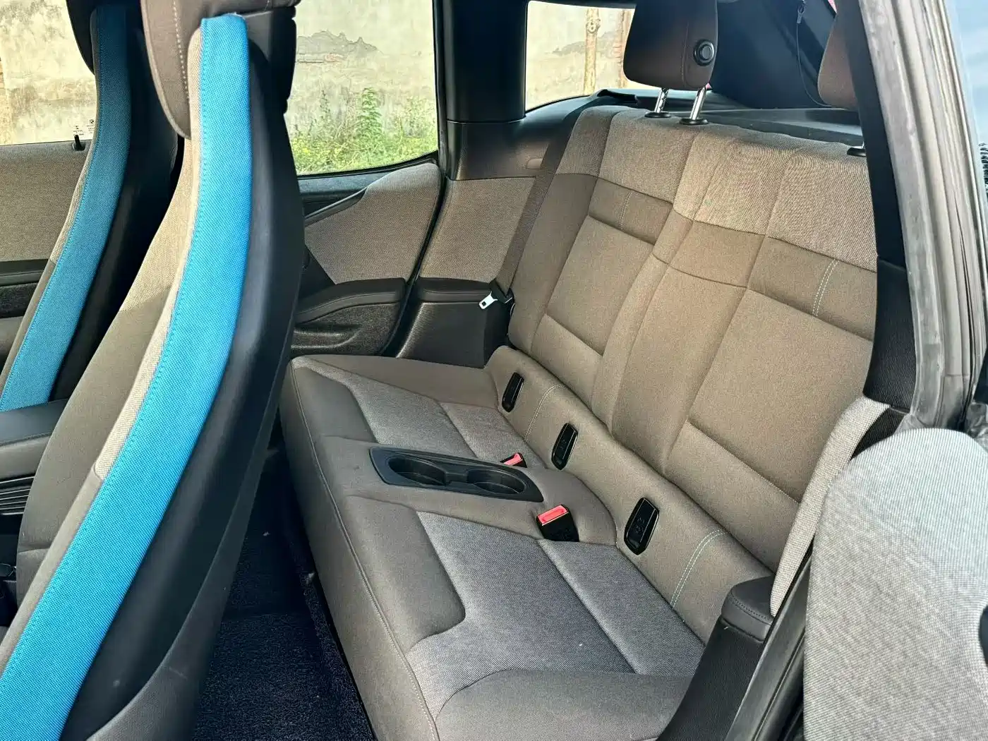 Photo 8 - BMW i3 (Import)
