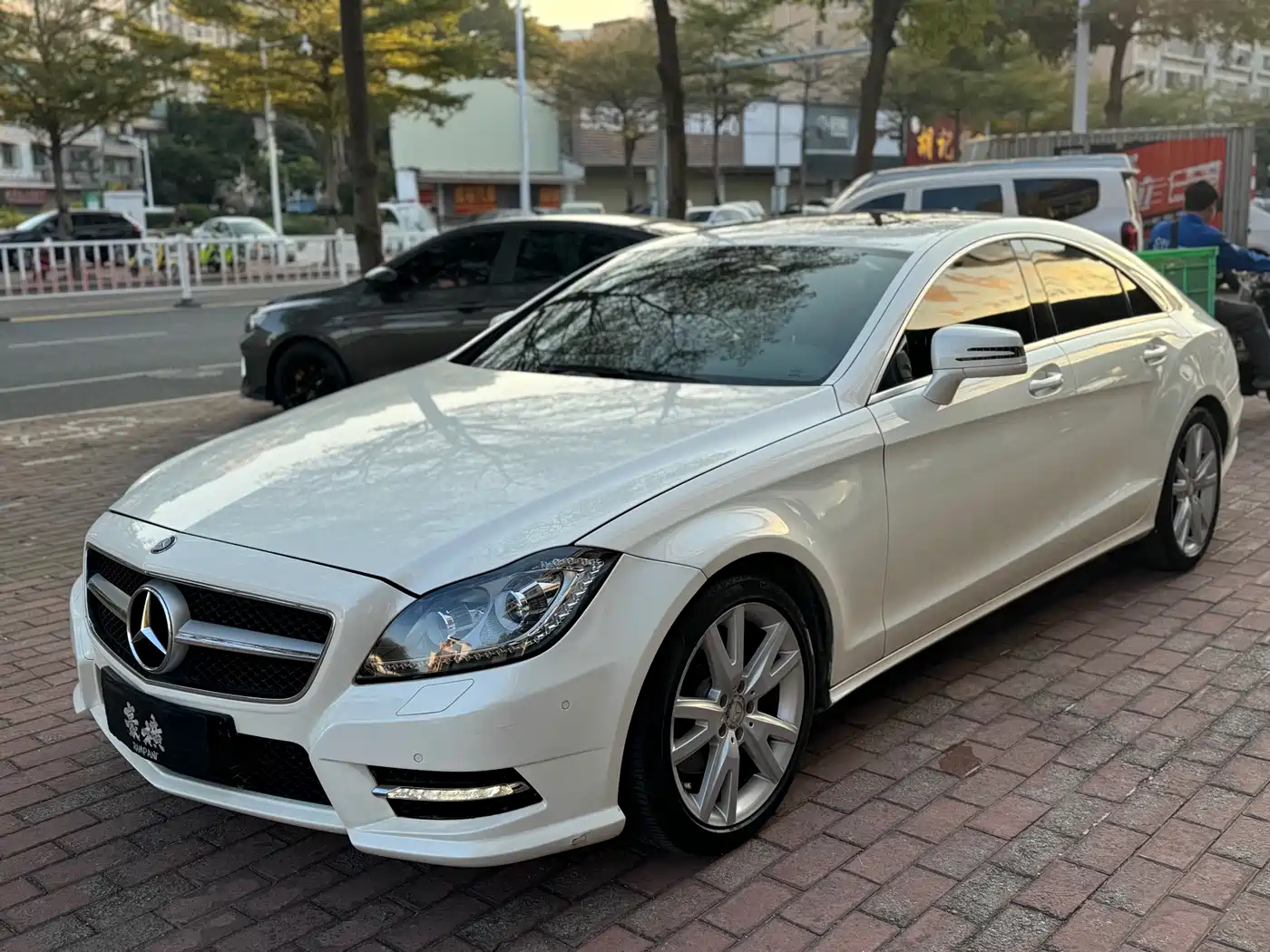 Mercedes-Benz CLS 2012 CLS 300 CGI фото 2
