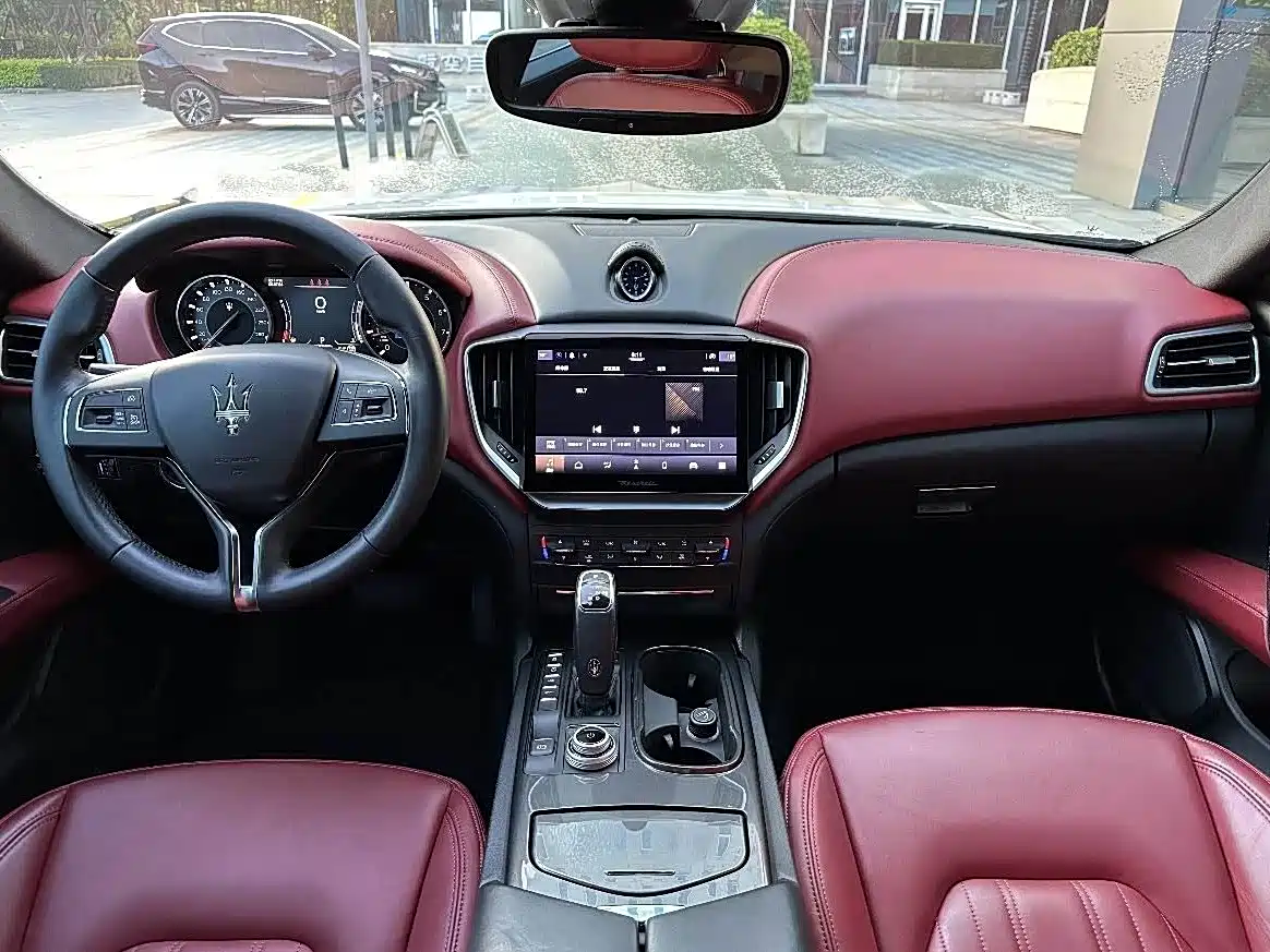 Maserati Ghibli 2021 2.0T Edge Edition фото 9