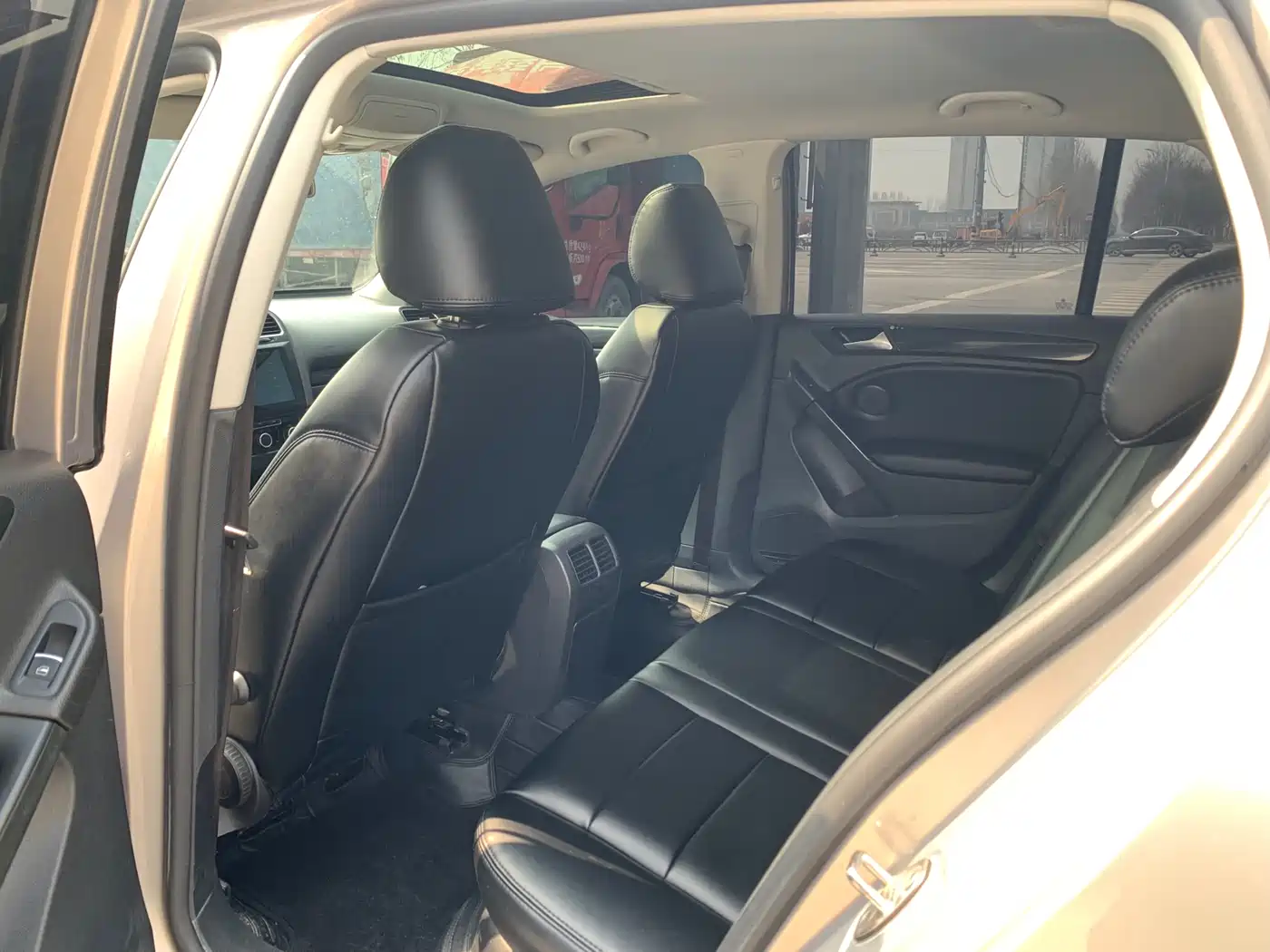 Volkswagen Golf 2012 1.4TSI Automatic Comfort фото 6