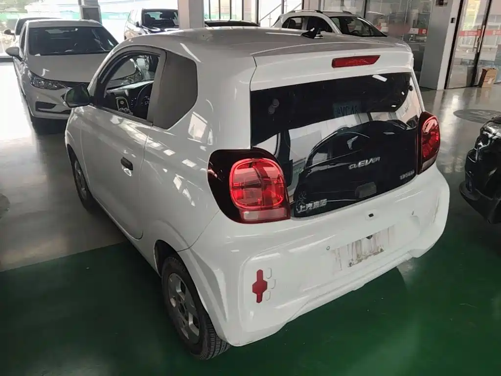 Roewe Clever 2020 2020 Urban Style Edition