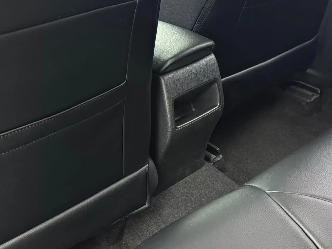 Toyota Corolla 2021 1.2T S-CVT Elite PLUS Edition фото 16