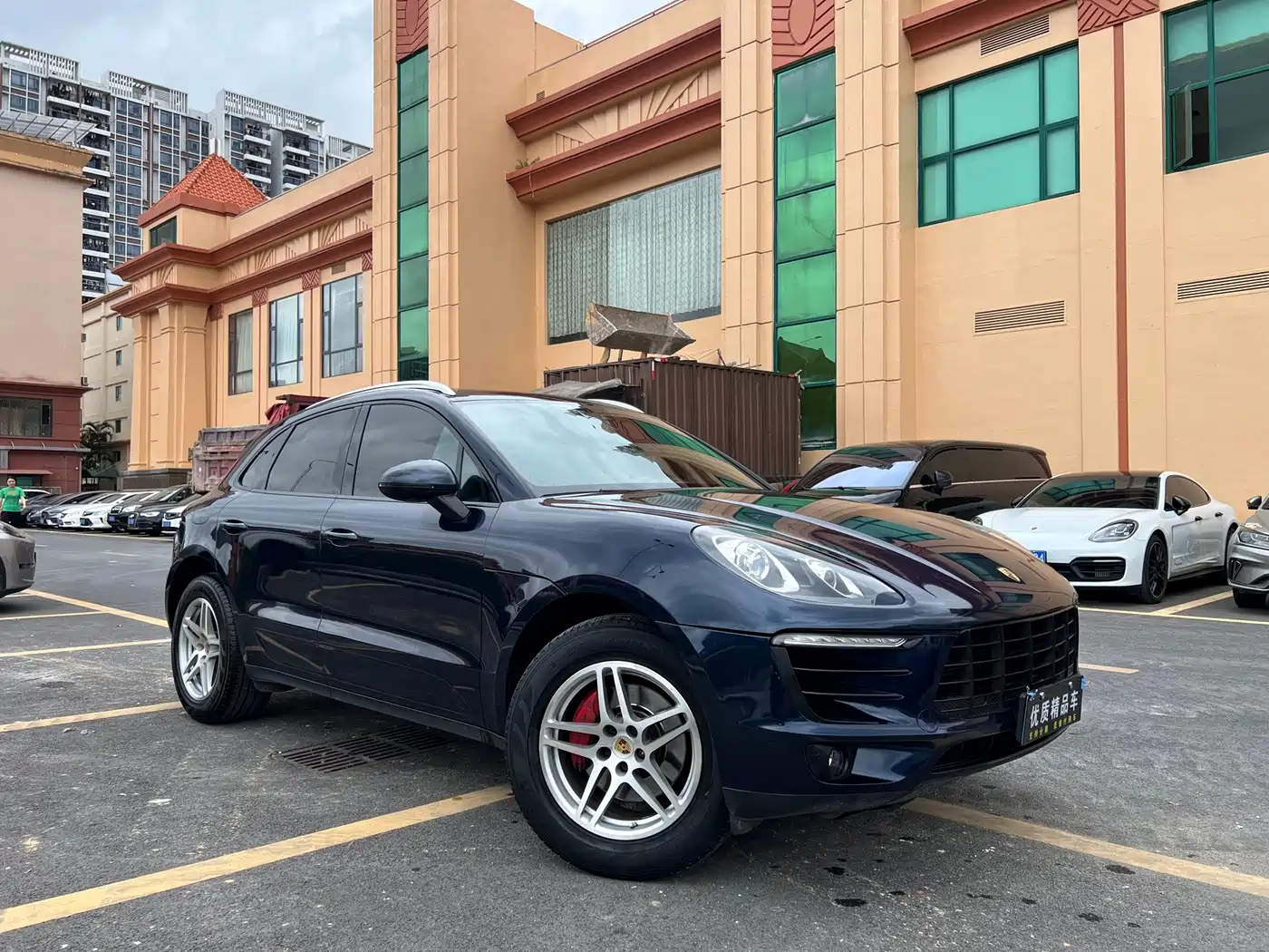 Porsche Macan 2017 Macan 2.0T фото 3