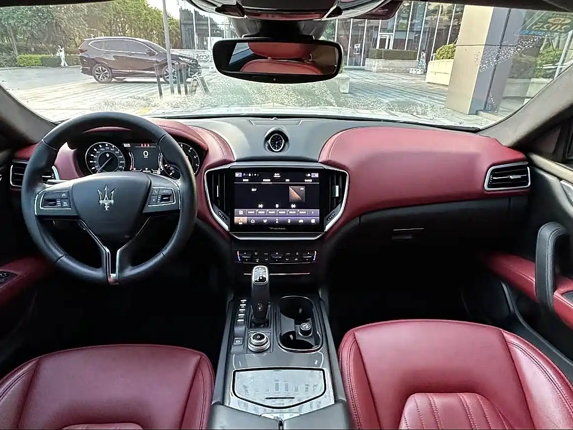 Maserati Ghibli 2021 2.0T Edge Edition фото 10