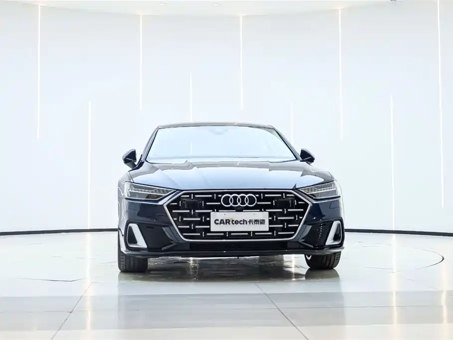 Audi A7L 2024 45TFSI S-line Dream Edition Crystal Package фото 2