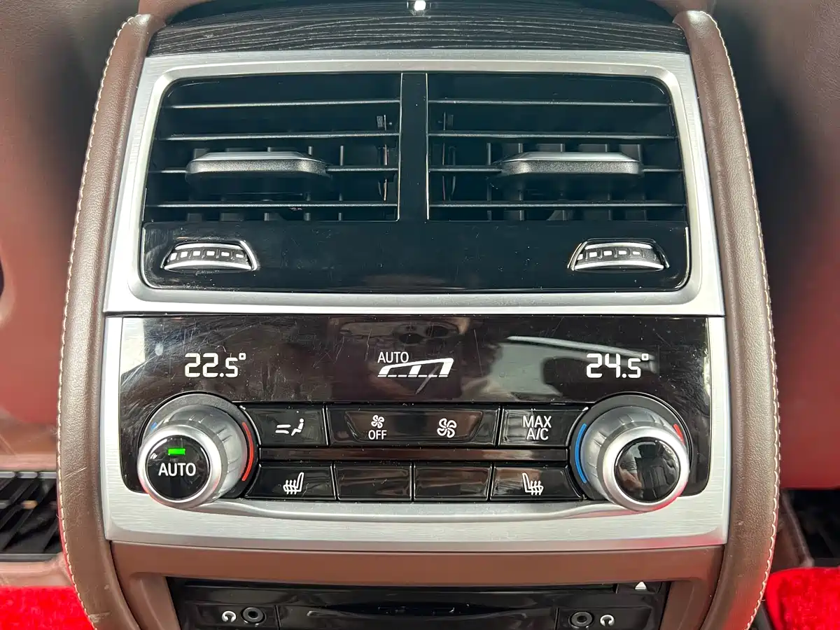 BMW 7 Series 2018 740Li Leading Type M Sport Package фото 22