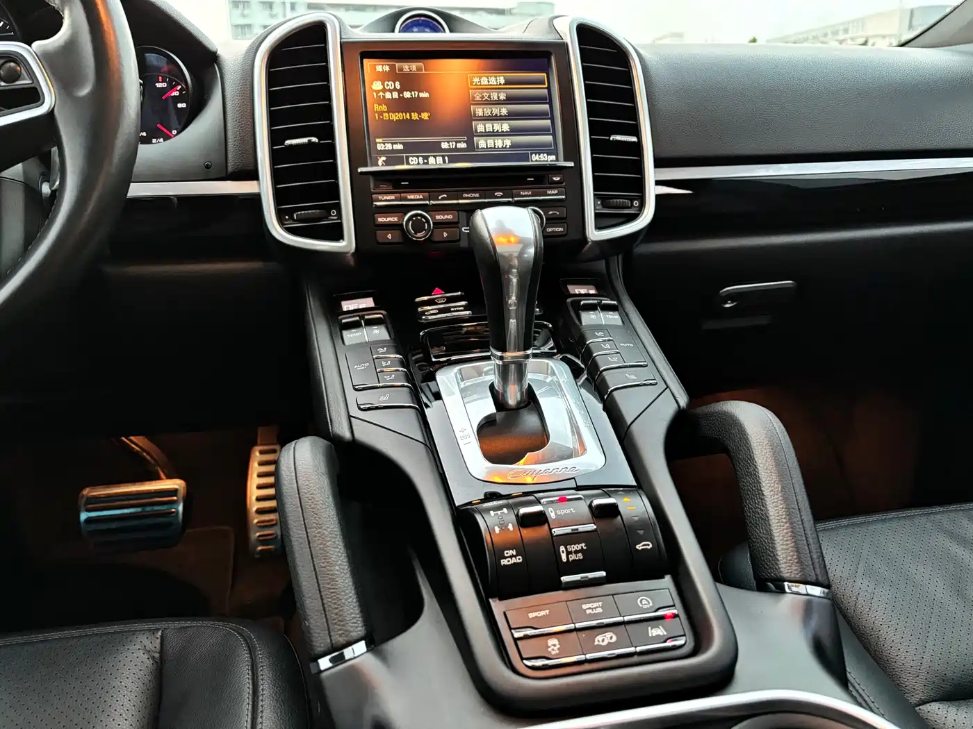 Porsche Cayenne 2015 Cayenne 3.0T фото 17