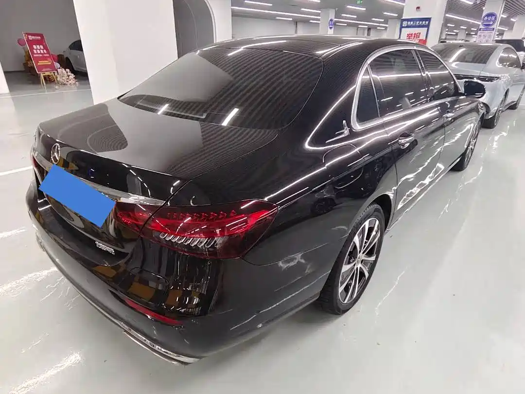 Mercedes-Benz E-Class New Energy 2022 E 350 e L Plug-in Hybrid Sedan фото 6