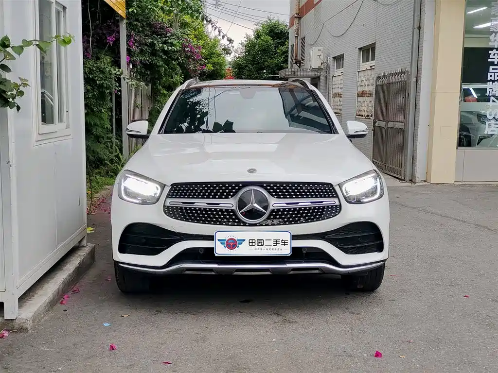 Mercedes-Benz GLC 2021 GLC 260 L 4MATIC Luxury фото 2