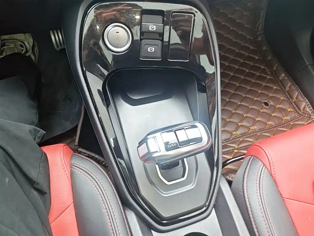 Haval H2s 2018 Blue Label 1.5T DCT Luxury Model фото 14