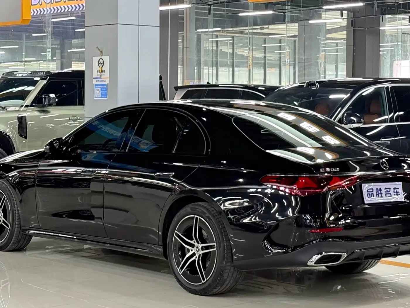 Mercedes-Benz E-Class (Import) 2025 E 300 Fashion Sport фото 3