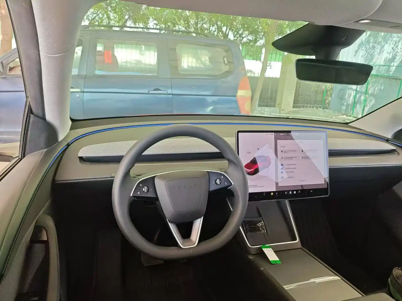 Tesla Model Y 2025 Rear-Wheel Drive фото 6