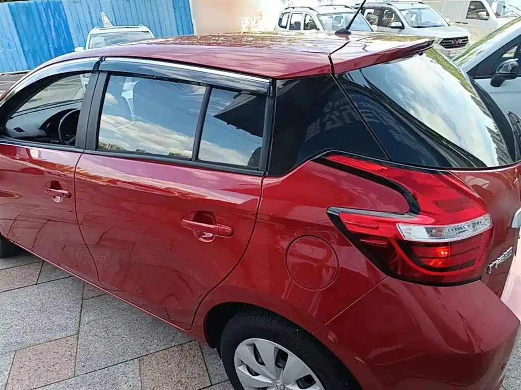 Toyota YARiS L Zhi Xuan 2019 1.5E CVT MeiDong Edition China VI фото 5