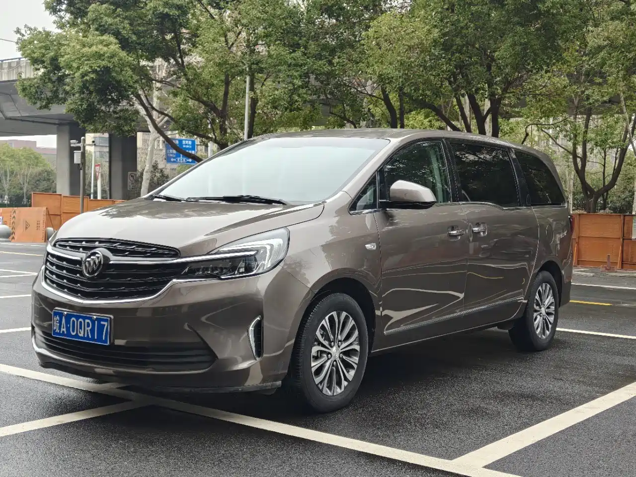BUICK GL8