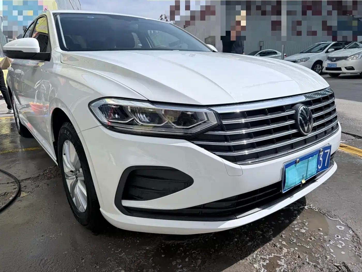 Volkswagen Lavida 2023 1.5L Auto Delight Edition фото 3